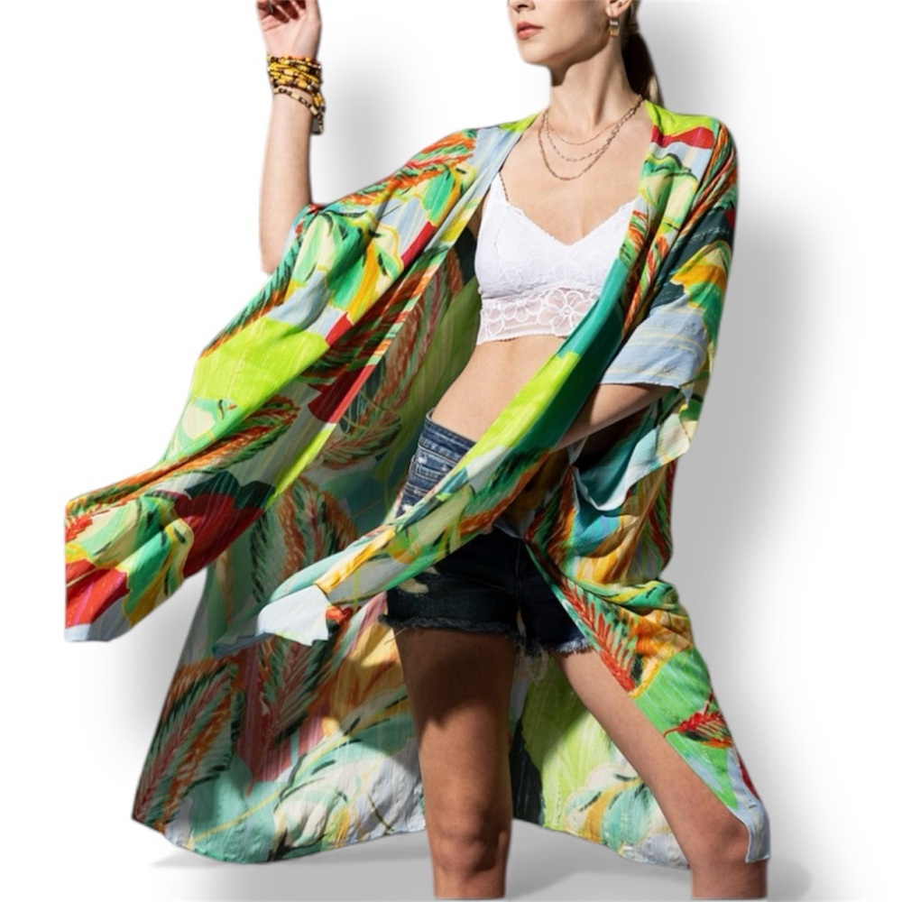 NWT Tropical kimono layer “Barbados” lurex gold
exotic viscose flowy boho OS